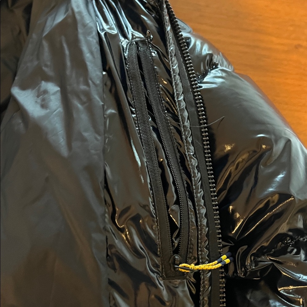 Lole Black Puffer Jacket - Picture 14 of 15